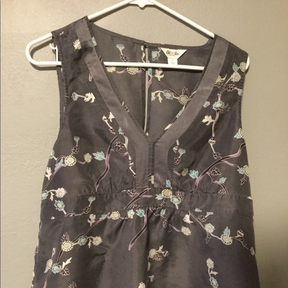 Old Navy Grey Sleeveless Satin Top